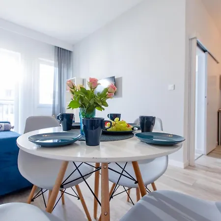 Akwamaryn Z Bezplatnym Parkingiem Nad Morzem 250m Od Plazy Epapartamenty *