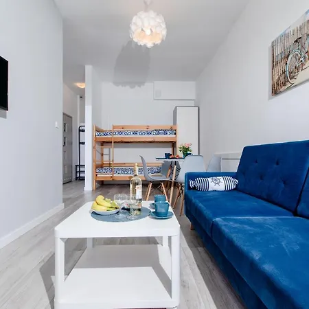 Akwamaryn Z Bezplatnym Parkingiem Nad Morzem 250m Od Plazy Epapartamenty Dziwnówek