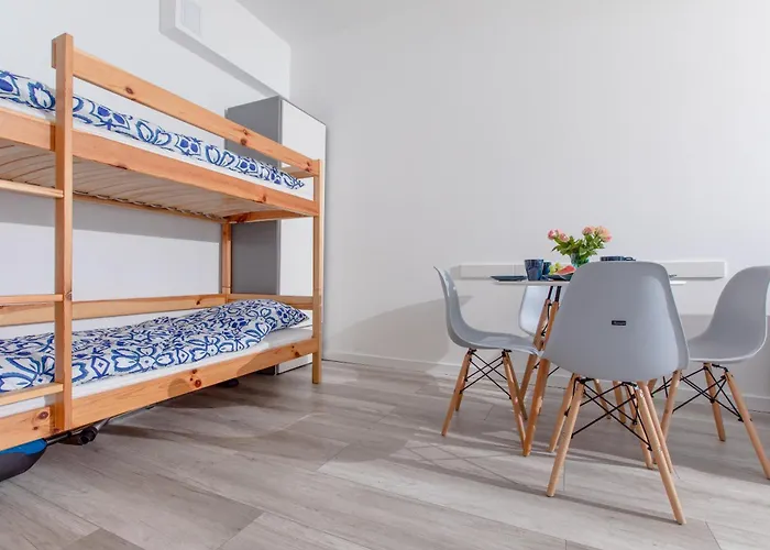 Apartman Akwamaryn Z Bezplatnym Parkingiem Nad Morzem 250m Od Plazy Epapartamenty