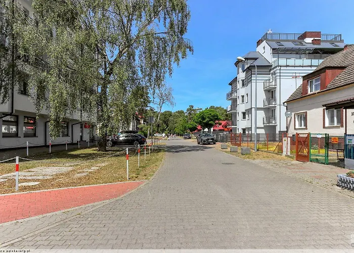 Apartman Akwamaryn Z Bezplatnym Parkingiem Nad Morzem 250m Od Plazy Epapartamenty